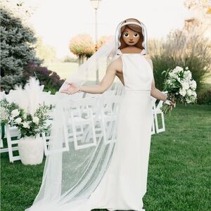 Elegant Mermaid White Halter Satin Wedding Dresses